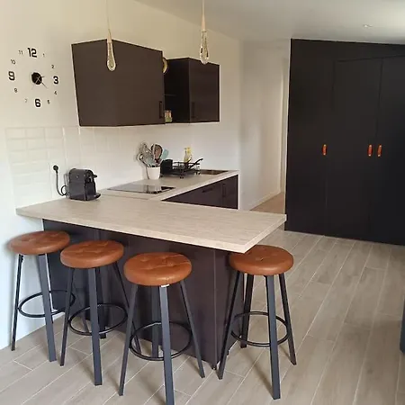 Maison Proche Paris. Holiday home *