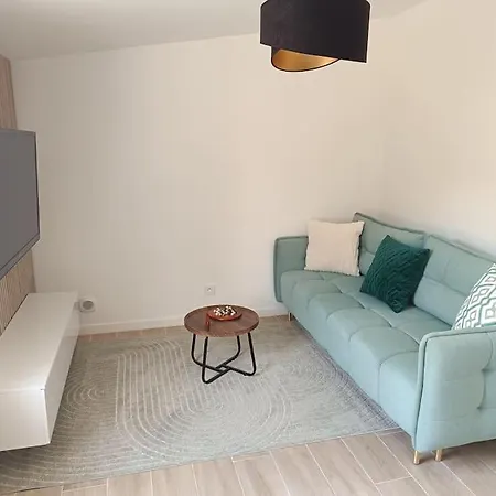 Maison Proche Paris. Holiday home